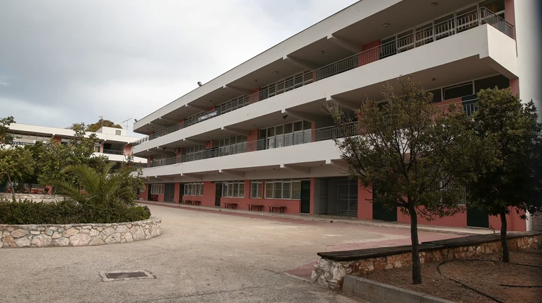 Κλειστό σχολείο