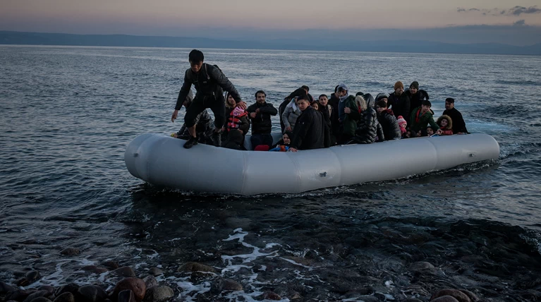 Πρόσφυγες - Βάρκα