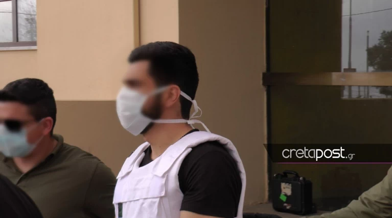ανώγεια δικαστήρια