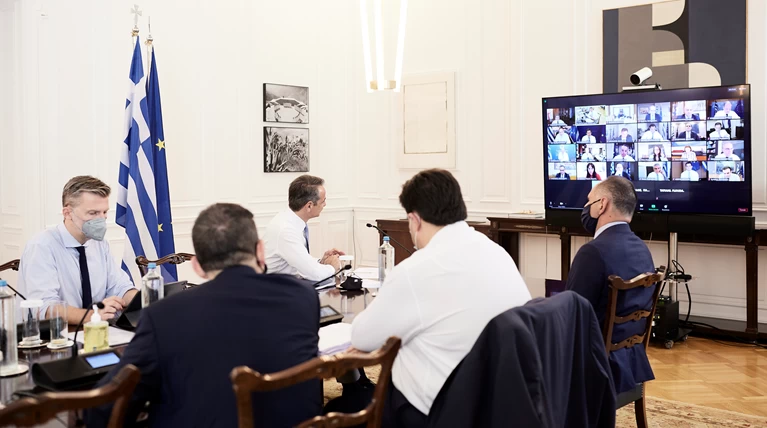 Μητσοτάκης υπουργικό