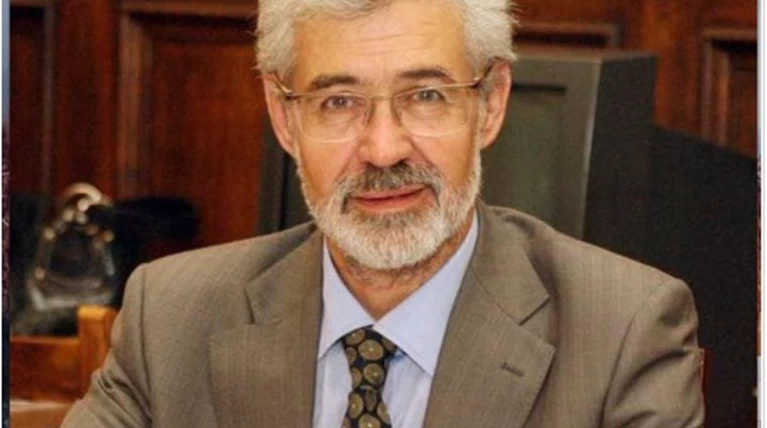 Πέτρος Κατσιλιέρης