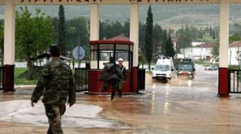 στρατόπεδο