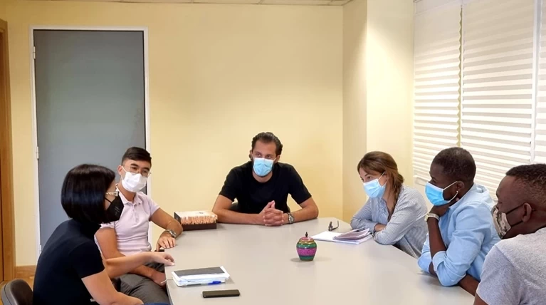 υπ. Μετανάστευσης