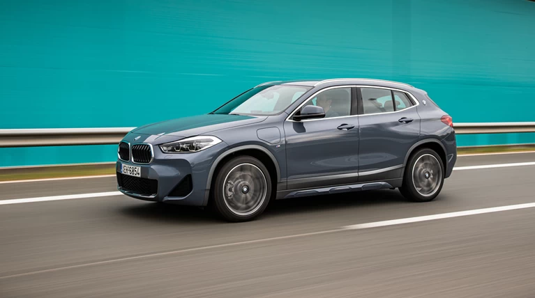 BMW X2