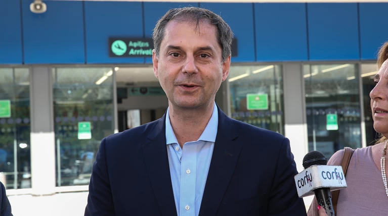Χάρης Θεοχάρης