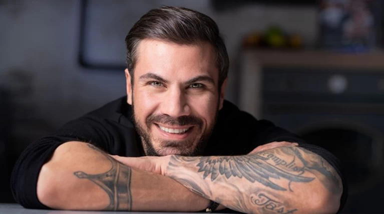 ΑΚΗΣ ΠΕΤΡΕΤΖΙΚΗΣ
