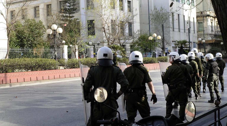 Κλείνει επ' αόριστον η ΑΣΟΕΕ