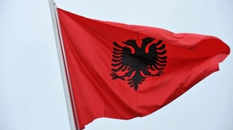 BBC: Ολο και περισσότεροι Ιταλοί μεταναστεύουν στην Αλβανία