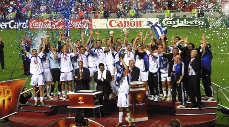 Τι κάνουν τα αστέρια του Euro 2004, δέκα χρόνια μετά;