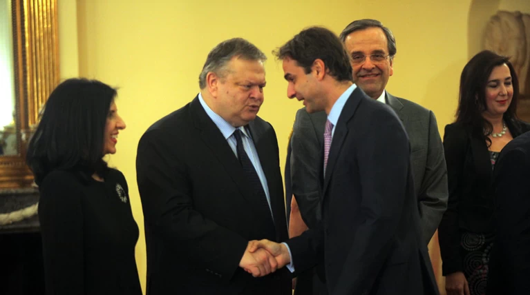 Αξιολόγηση στο δημόσιο: Αλλαγές για να καμφθούν οι αντιδράσεις