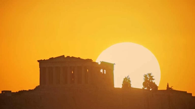 Ηλιος και ασθενείς άνεμοι σήμερα | Ελλάδα Ειδήσεις
