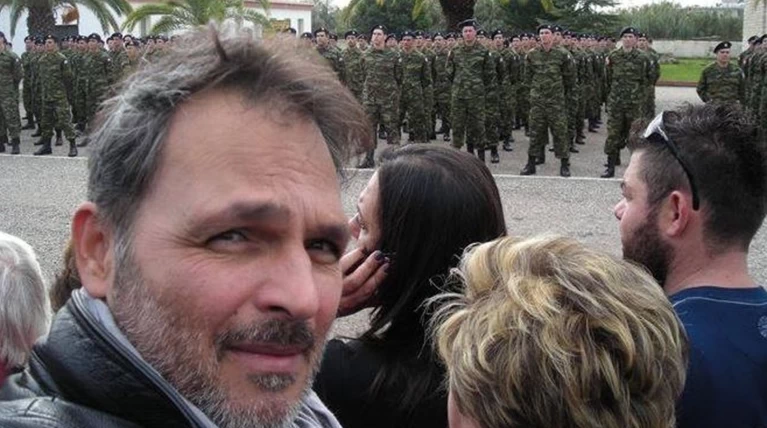 Ο Στ.Γαρδέλης είναι πια πατέρας φαντάρου! Δείτε τους