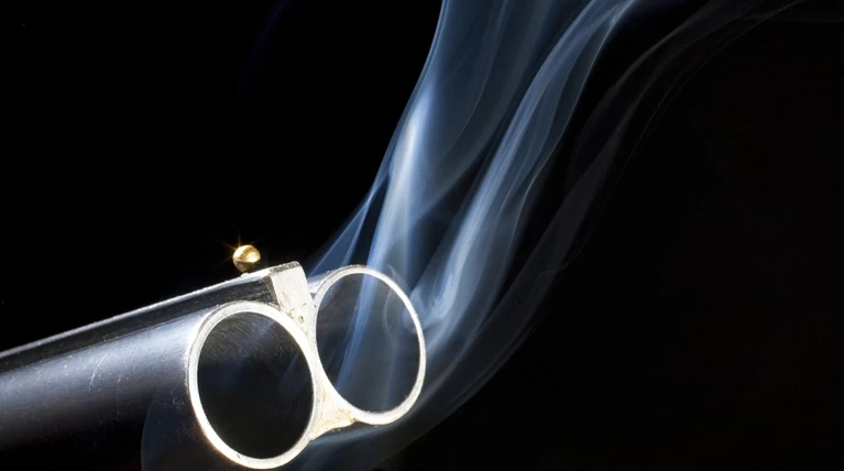 18χρονος βρέθηκε πυροβολημένος στα Τρίκαλα