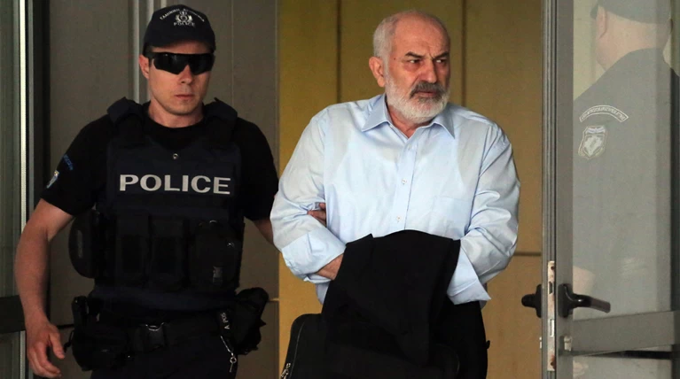 Σμπώκος: Μου ζήτησαν χαρτζιλίκι 10 εκ. για να μην γίνει ατύχημα