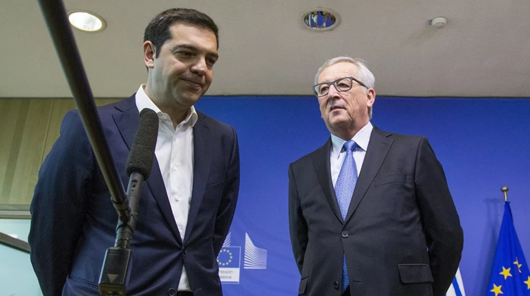 Γιούνκερ: Αυτά προτείναμε στον Τσίπρα πριν αποφασίσει τη ρήξη