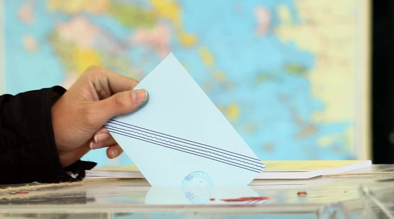 Προβάδισμα του «Ναι» σε δημοσκόπηση της GPO