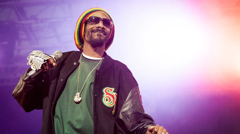 Επιασαν τον ράπερ Snoop Dog για λαθραία εξαγωγή συναλλάγματος