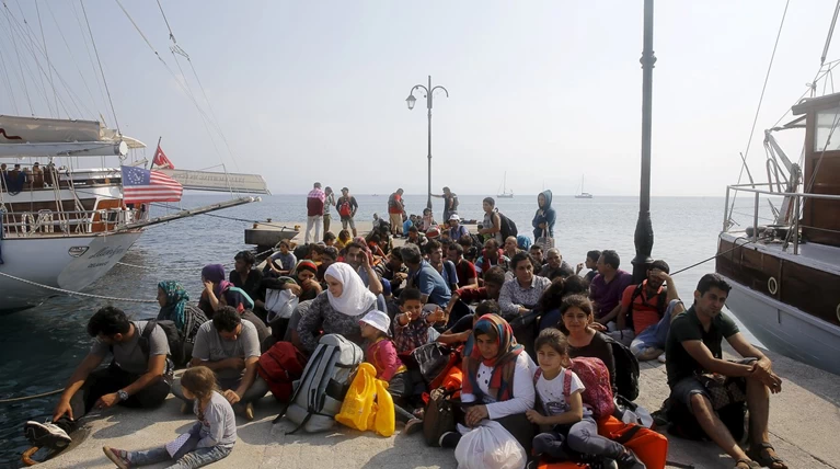 Στο «κόκκινο» τα νησιά του Αιγαίου: πενταπλασιασμός των μεταναστών