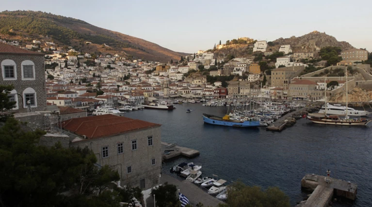 Επτά συλλήψεις για το άγριο έγκλημα στην Υδρα