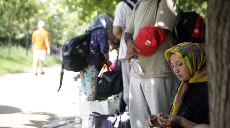 Εφτασαν στον Ελαιώνα οι πρώτοι μετανάστες (φωτό)