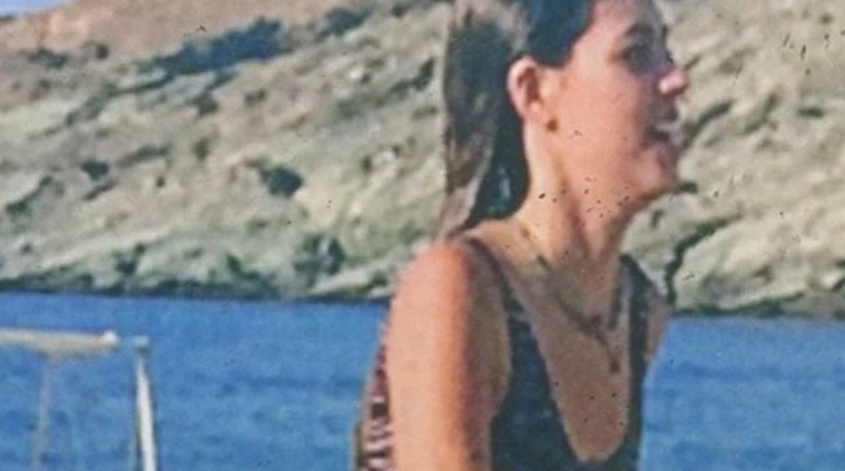 Συλλεκτικές φωτογραφίες της Demmy με μαγιό