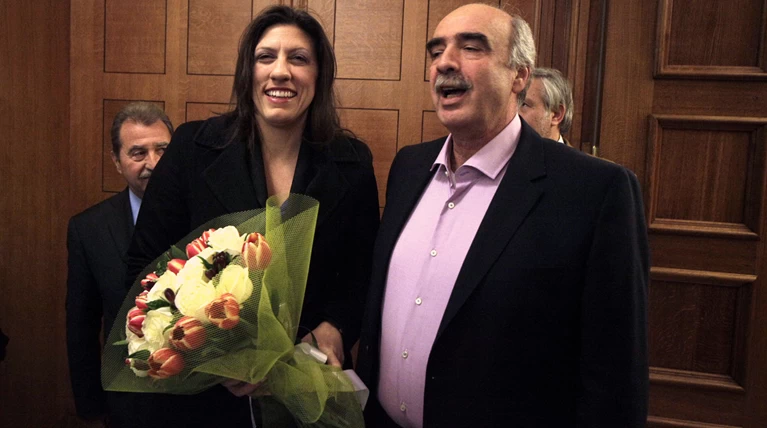 Η Ζωή, ο Βαγγέλης και οι... ανθισμένες συναντήσεις τους