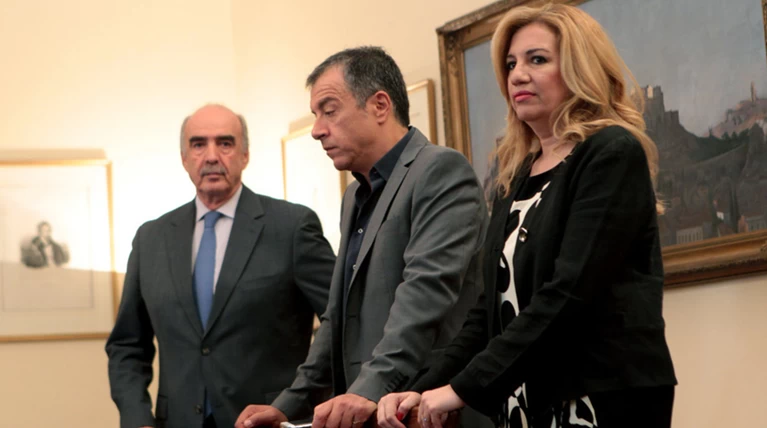 Σύγκληση Συμβουλίου αρχηγών ζητά η αντιπολίτευση