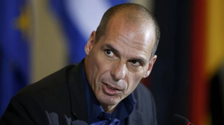 Slate: Όταν ο Γιάνης δοκίμαζε θεωρίες, ο Σόιμπλε έκανε πολιτική