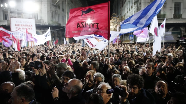 Guardian: Οι αναποφάσιστοι του ΣΥΡΙΖΑ θα κρίνουν τον νικητή