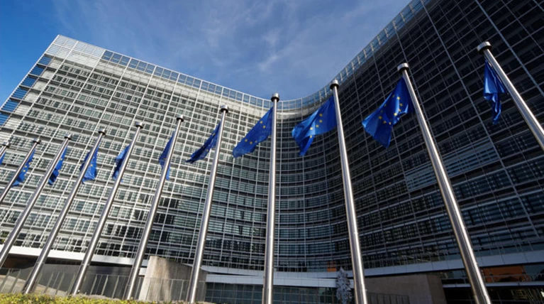 ΜΝΙ: Οι εταίροι μπορεί να αναβάλουν την 1η αξιολόγηση