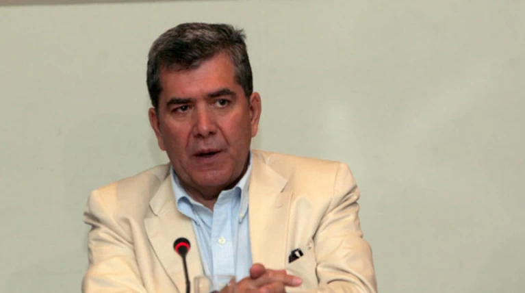 Μητρόπουλος: Αποδέχεται τελικώς την πρόταση του ΣΥΡΙΖΑ