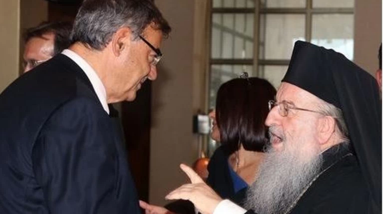 Αιχμηρός διάλογος Διάλογος Χριστοδουλάκη-Ανθιμου για τους ιερούς φόρους