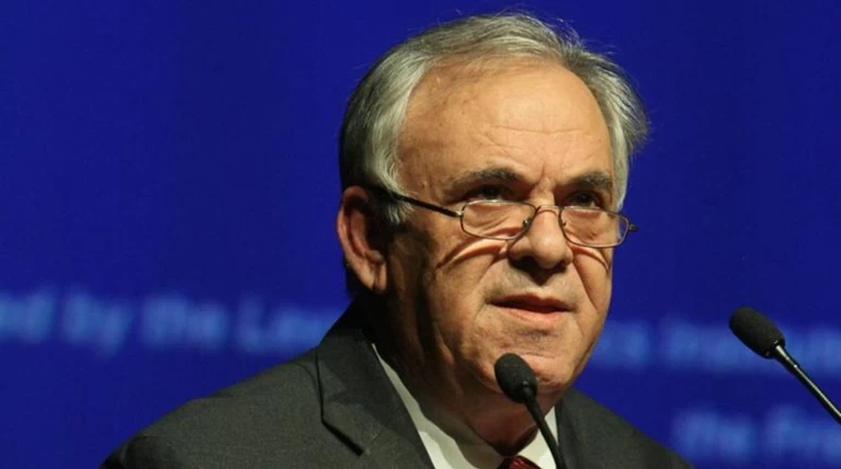 Ο Δραγασάκης ζητεί καθαρή εντολή και συμπαγή πλειοψηφία