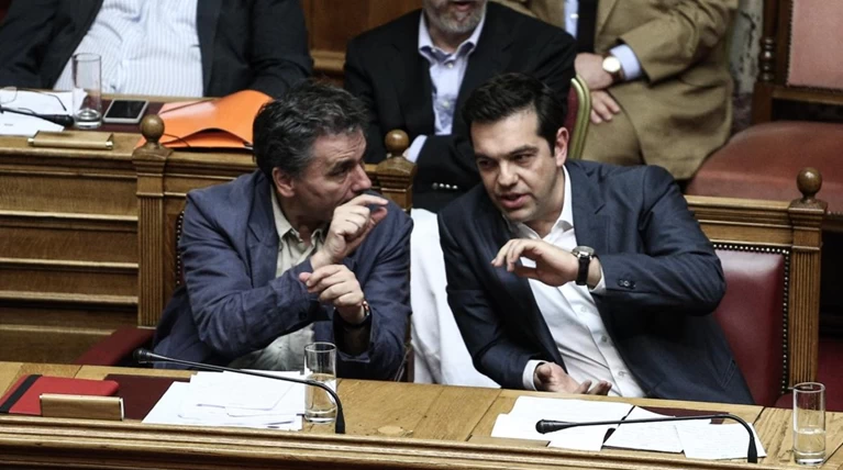 Γρίφος Τσακαλώτου:Οχι στο μεγάλο συνασπισμό, Ναι στο παράλληλο πρόγραμμα