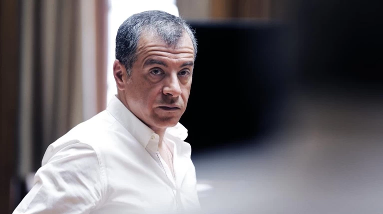 Θεοδωράκης στο Reuters: Να συνεργαστούμε για μια ισχυρή κυβέρνηση