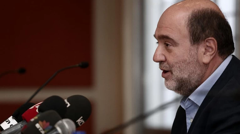 Επιμένει ο Αλεξιάδης για τον ΕΝΦΙΑ εξωτερικού