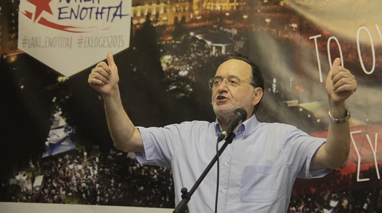 Συγκυβέρνηση ΣΥΡΙΖΑ και ΝΔ «βλέπει» ο Λαφαζάνης