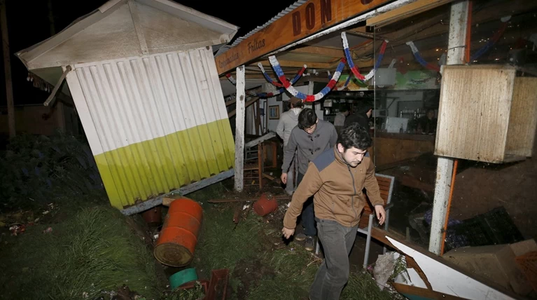 Πανικός στη Χιλή μετά τα 8,3 Ρίχτερ