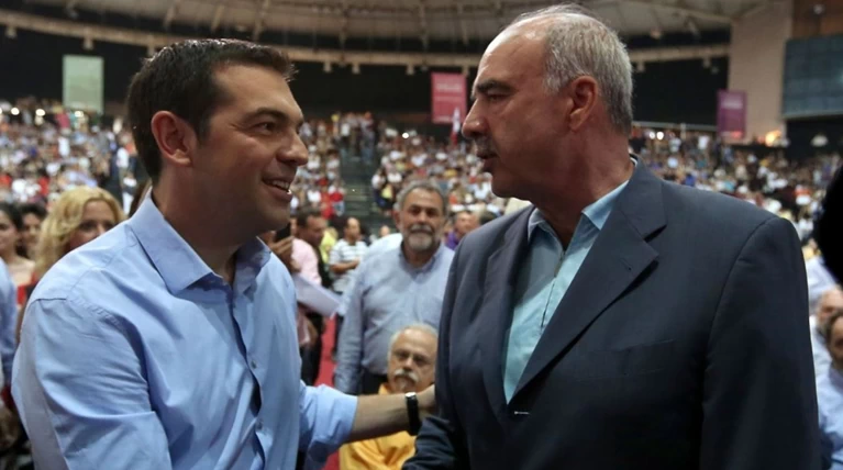 Σκληρό ροκ τριών ημερών με χτυπήματα και κάτω από τη ζώνη