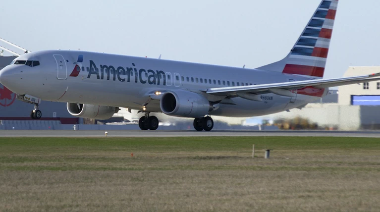 ΗΠΑ: Καθηλώθηκαν όλες οι πτήσεις της American Airlines