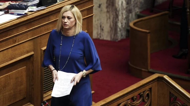 Στην εισαγγελέα η Ραχήλ για τα «σαπάκια» του Καμμένου