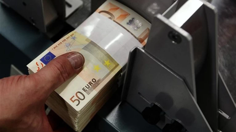 Telegraph: Αγώνας δρόμου για αποφευχθεί το bail-in