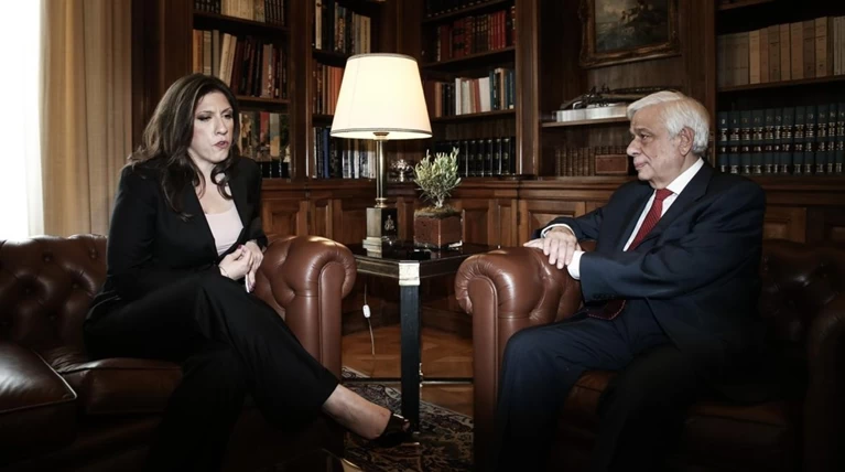 Μόλις ένα λεπτό κράτησε η συνάντηση Ζωής Παυλόπουλου!