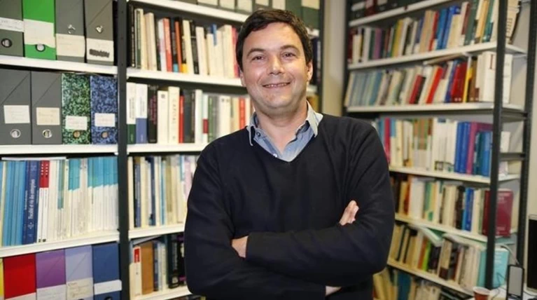 Ο κίνδυνος του Grexit παραμένει λέει ο σύμβουλος των Podemos Τ.Πικετί