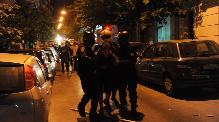Καταγγέλλουν άγριους βασανισμούς ανηλίκων από αστυνομικούς