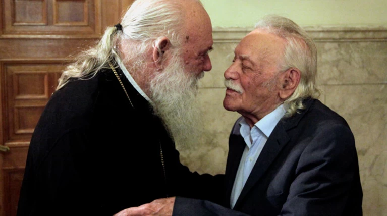Συνάντηση- εξομολόγηση του Μανώλη Γλέζου με τον αρχιεπίσκοπο Ιερώνυμο