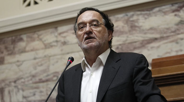Iskra: Κυβέρνηση ειδικής αποστολής και δεξιάς μνημονιακής κοπής