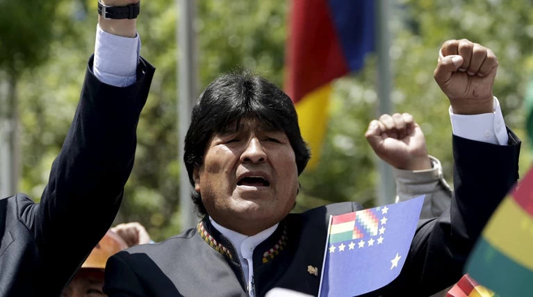 Στη Βολιβία αλλάζουν το Σύνταγμα για χάρη του Ε. Μοράλες:Θέλει 4η θητεία