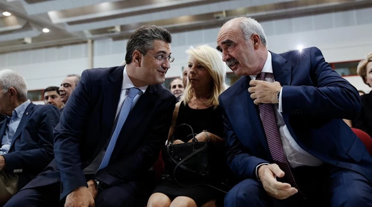 Η έκπληξη Τζιτζικώστα, ο Κυριάκος & η απόφαση Μεϊμαράκη
