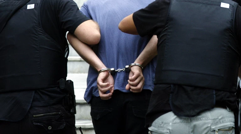 Διακινητή κοκαϊνης στη Γλυφάδα έπιασε η αστυνομία